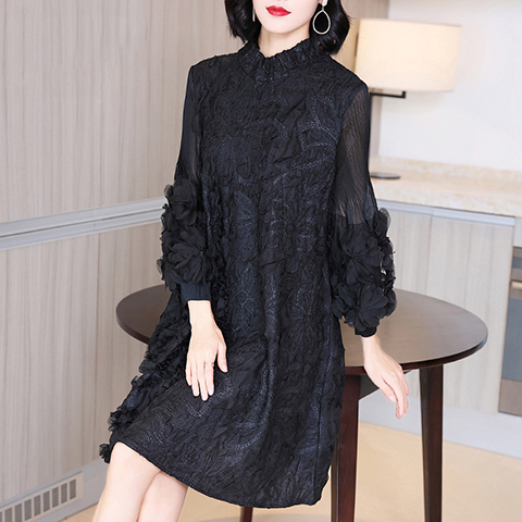 High End Embroidery Dress Autumn Winter 2020 New Women's Plus Size Long Sleeve Pleated Dress