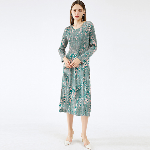 Autumn And Winter New Women's Long Sleeve Waist Skirt French Retro Temperament Printed Pleated Dress