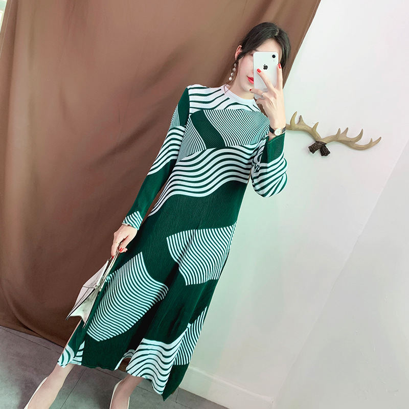 Women New High-end Temperament Pleated Dress Autumn Dress