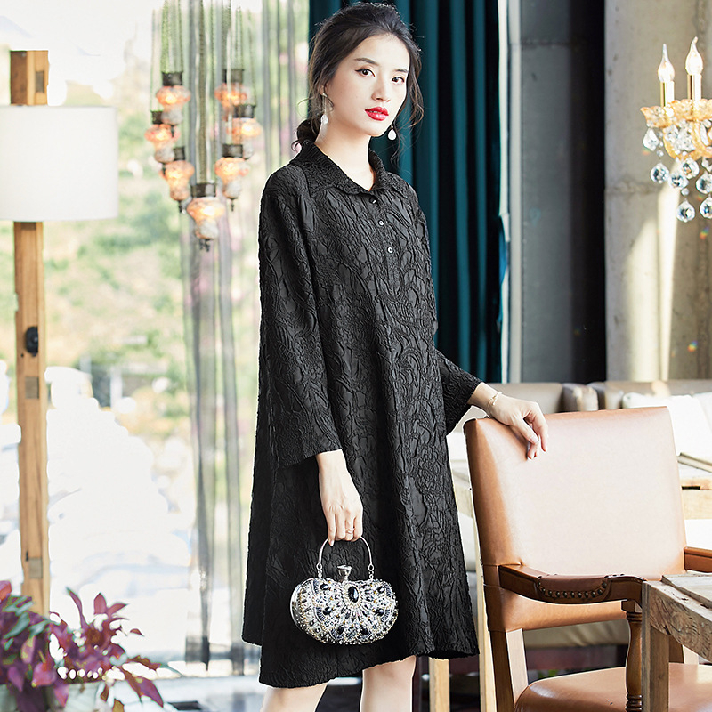 Heavy Industry Embroidery Large Dress 2020 Spring New Long Sleeve Pleated A-line Dress