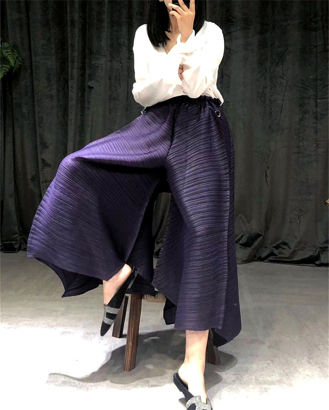 Autumn Women Pleated Trousers Loose Fashion Big Legging Pants