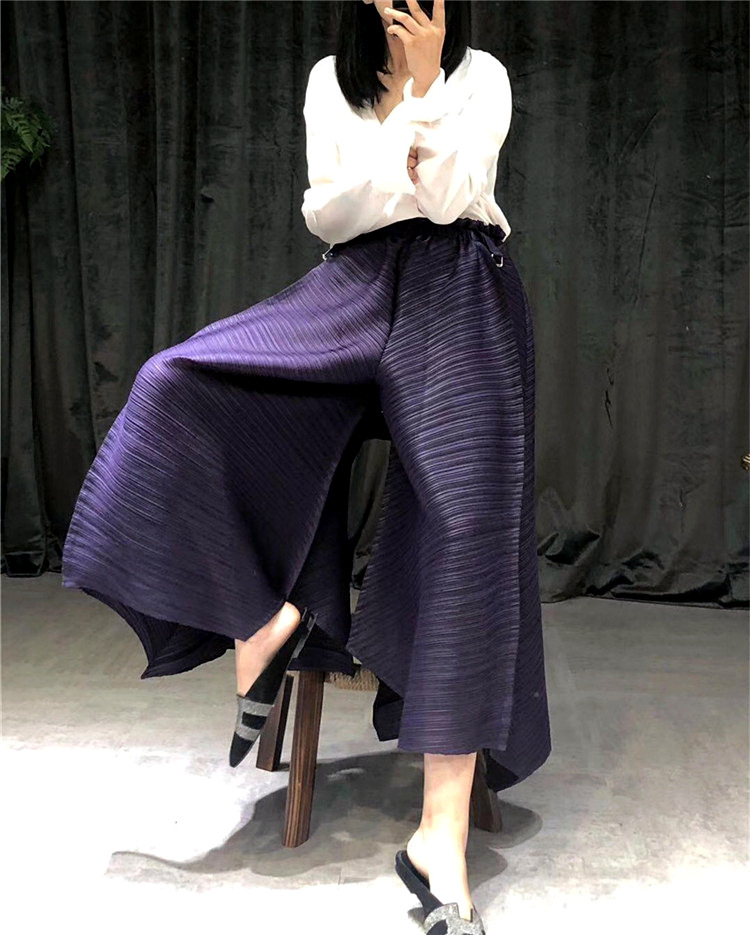 Autumn Women Pleated Trousers Loose Fashion Big Legging Pants