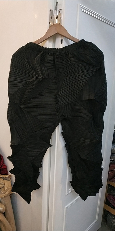 Women's Fashion Pleated Pants Loose Oversized Medium Waist Diamond Pleated Straight Casual Trousers