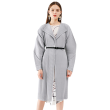 Autumn And Winter 2020 New Leisure Thickened Over The Knee Long Jacket Solid Pleated Raglan Sleeve Windbreaker