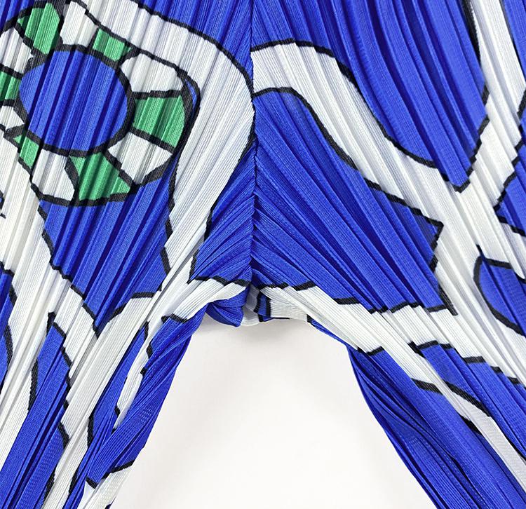 Hc5acf24a6784406b9132ed7f424b946bw