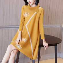 High-end Foreign Style Plus Size Beaded Dress Spring 2021 New Female Red Large Size Fat Mm Cover Belly