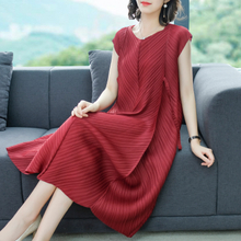 Fashion New Spring Summer Big Size Pleated Short Sleeves Dresses