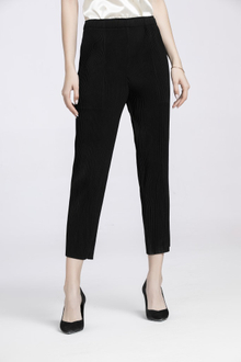 New Loose Large Size Autumn Women Pleated Pants Elastic Waist Capris Trend Trousers