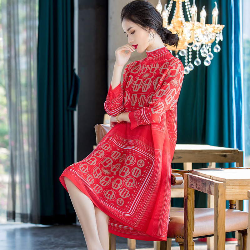 Fashionable High Collar Printed Dress 2020 Spring New Women's Loose Large Pleated Mother's A-line Dress