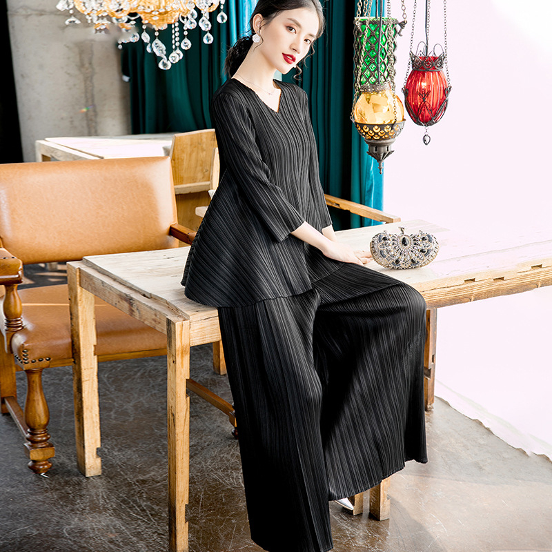 Spring Women Pleated Tops Shirts Trousers Two Pieces Clothing Sets Loose Big Size Suits