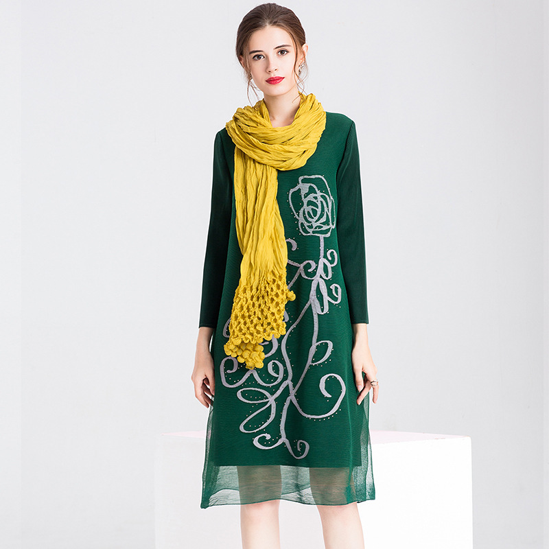 Autumn Women Pleated Lady Floral Loose Embroidery O-neck Dresses