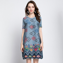Women Summer Printed Short-sleeved Dress Pleated Digital Big Size Dress