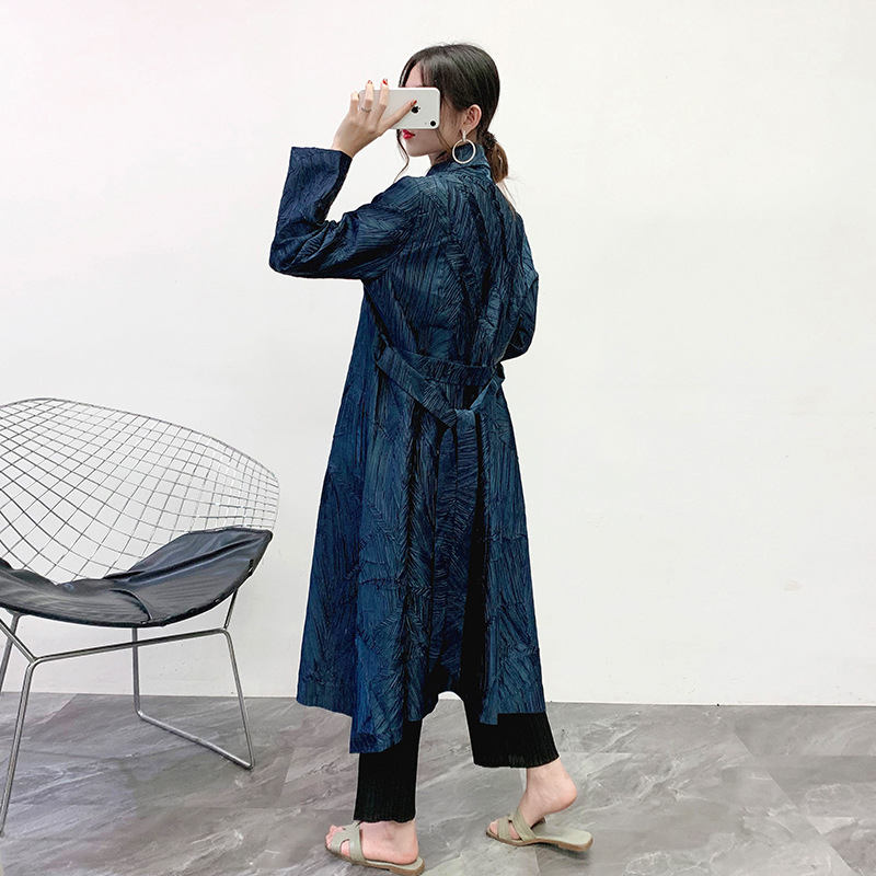 Women Winter New Pleated Windbreaker Loose Large Size Strap Double-layer Thickened Double-sided Coat