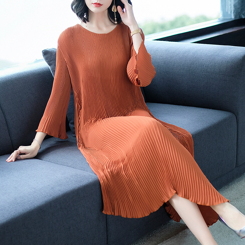 Women Pleated Fashion New Solid Color Loose Big Size Lady High Quality Long Dress