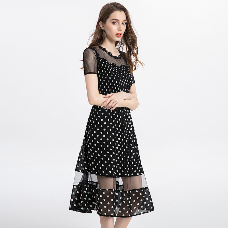 Fashion dot prints Pleated Women Summer Dress