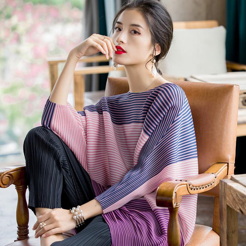 Women Pleated Tops Large Stripe Print Spring 2020 New Relaxed Belly Covering T-shirt