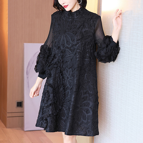 High End Embroidery Dress Autumn Winter 2020 New Women's Plus Size Long Sleeve Pleated Dress