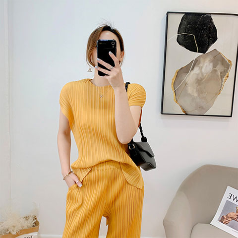 Pleated Top Women's 2021 Spring And Summer New Large Women's Fashion Thin Tops
