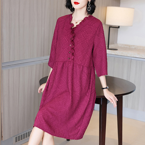 Lady's Age Reduction Embroidered Mother's Dress Spring Dress 2021 New Women's Plus Size Pleated Dress