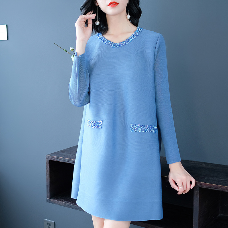 Autumn Women Pleated Solid Color Lady Elegant Long Sleeved Loose Wrinkle Nail Neads Casual Dress