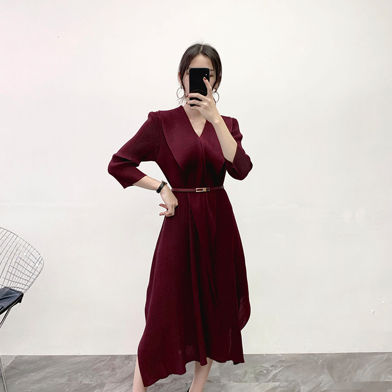 Women Pleated Dress Large Autumn High End Belly Covering Long Dress