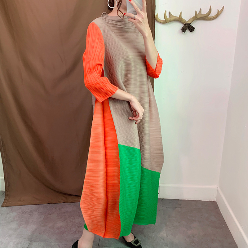Autumn Women Pleated Dress Loose Big Size Fashion New Patchwork Popular Dress