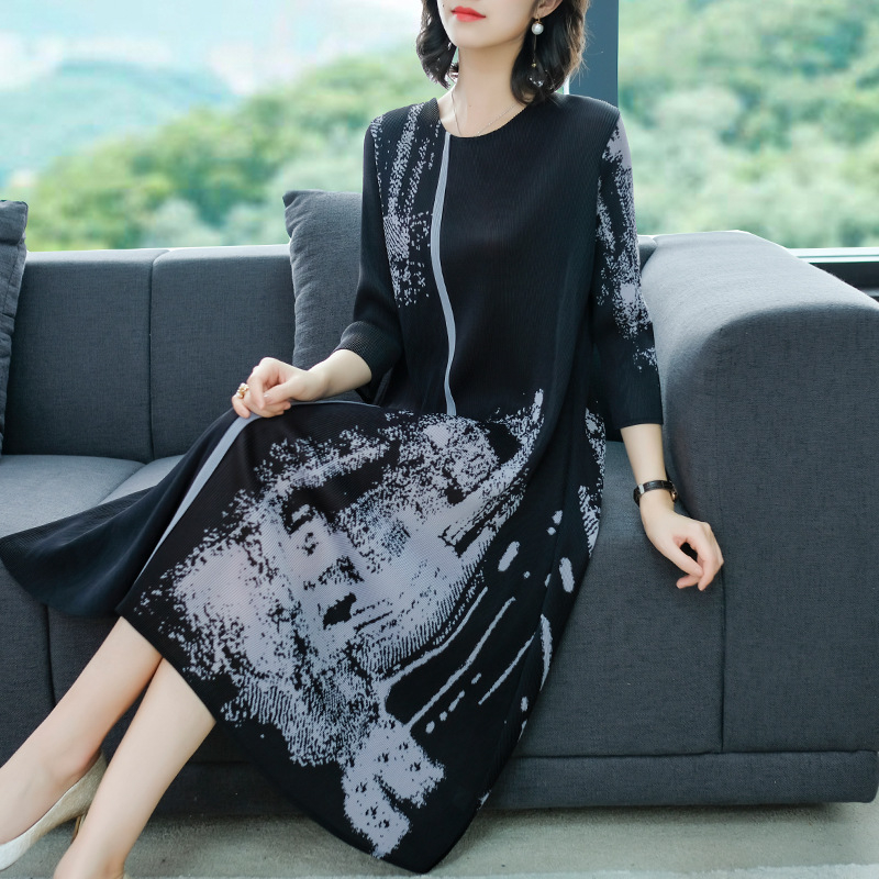 Large-size Pleated Dress 2019 New Spring Female Fashion Printing Loose Dresses