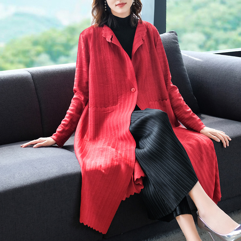 Winter Autumn Women Pleated Long Coat Loose Big Size Jacket