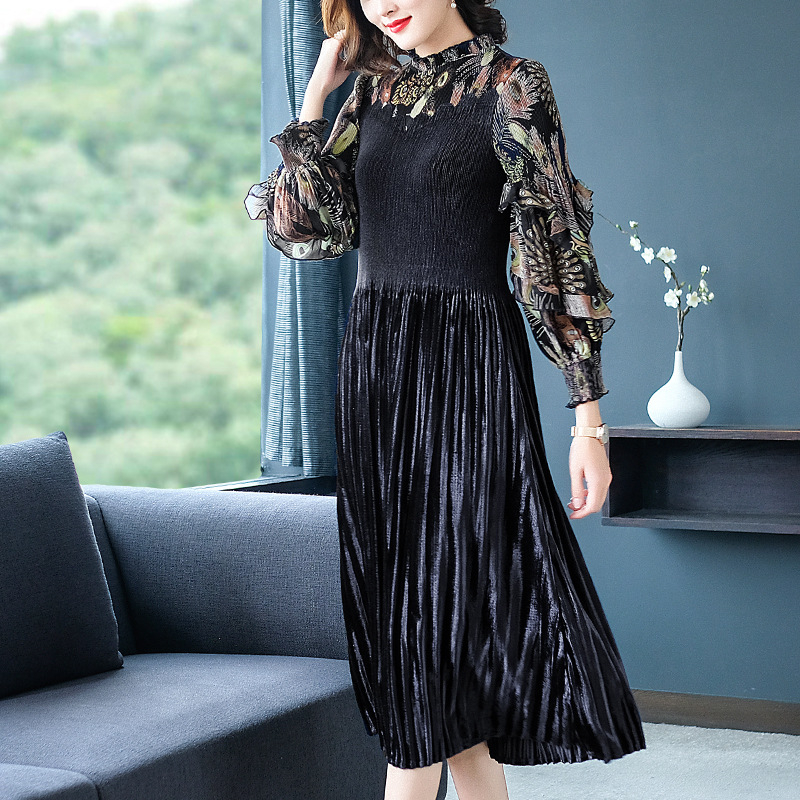 Large Fashion Printed Velvet Dress Autumn 2019 Slim Pleated Dress