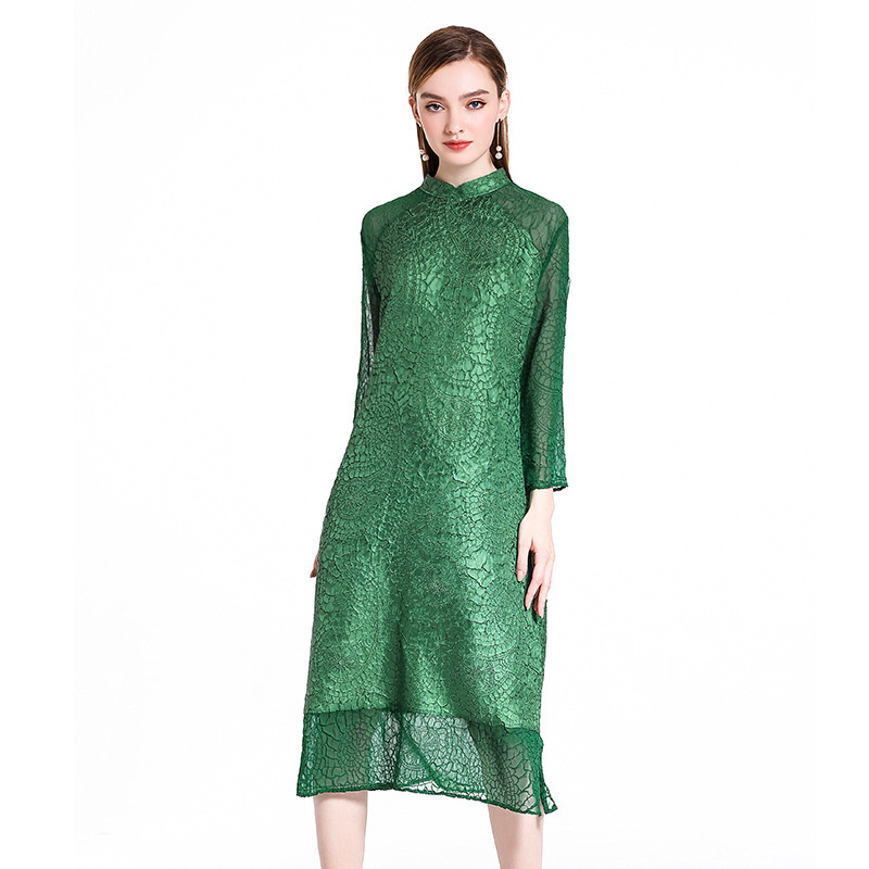 Spring Autumn Women Pleated Crinkled Embroidery Fashion New High End Lady Elegant Long One Piece Dress