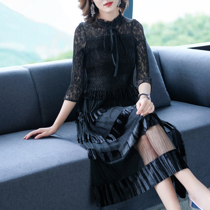 Velvet Spliced Large-size Folded Dresses New Lace Women Pleated Dress Autumn 2019