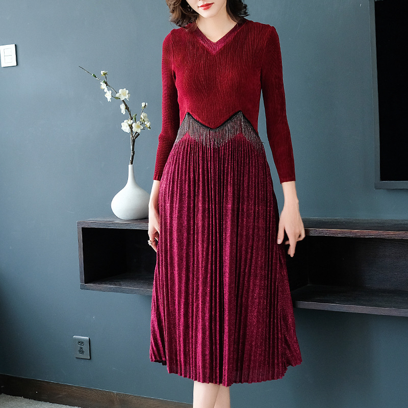 Women Large Pleated Elastic Slim Dress Autumn 2019 Pleated Dress