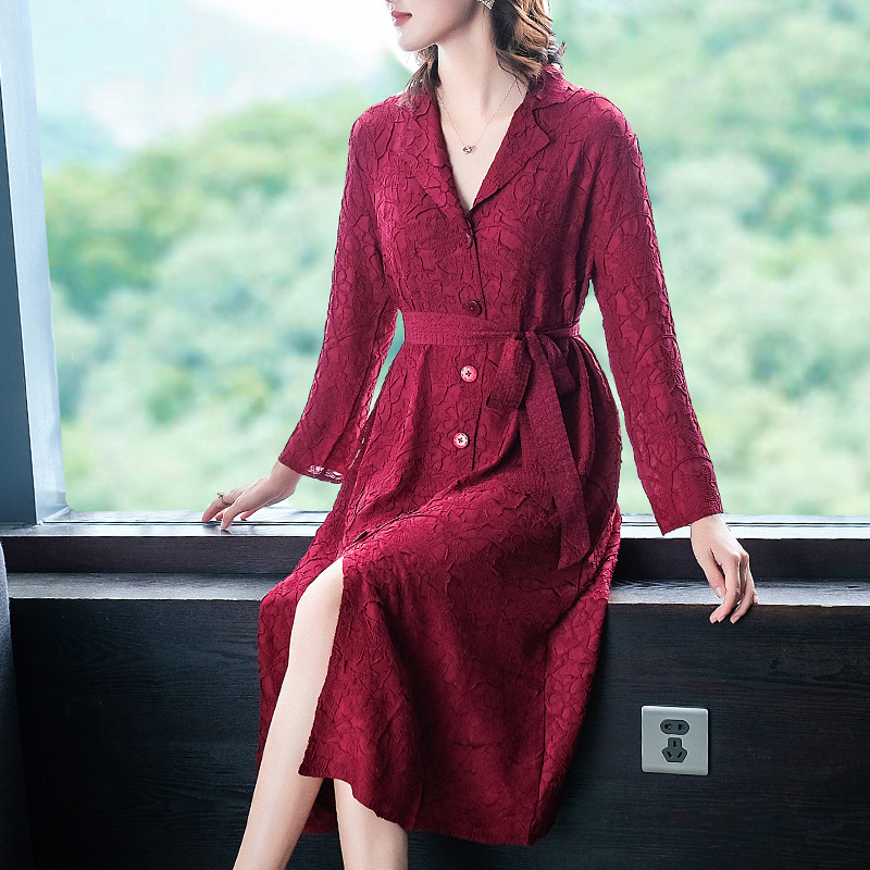 Winter Autumn Women Pleated Fashion New Tidal Loose Big Size Popular Jacket Belt High Quality Coat