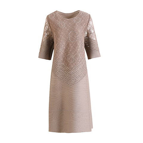 Women Embroidered Pleated Dress Spring 2021 New Women's Loose Plus Size Pleated Dress