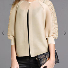 Women Pleated Solid Color Fashion Lace O-neck Single Button Jacket Coat