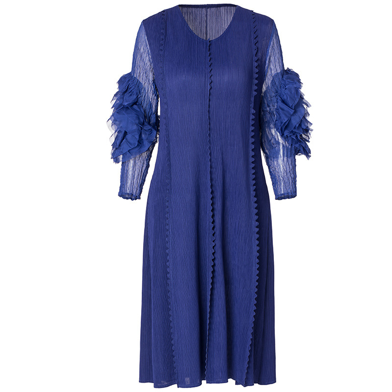 Spring Women Pleated Fashion New Solid Color Lace Puff Sleeves Loose Long Sleeves Lady Dress