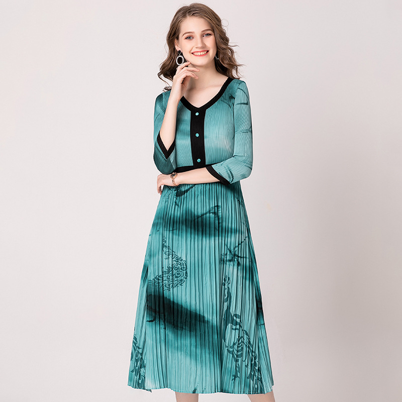 Women Ink Painting Summer Dress V Collar Fashion New Pleated Dress