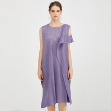 Early Spring 2020 New Irregular Fake Two Piece Dress Temperament Women Pleated Dress