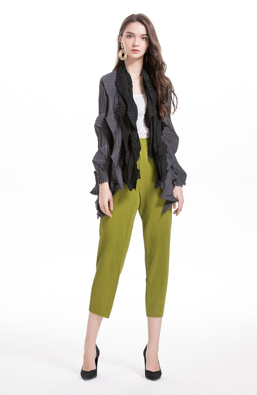 Autumn Women Pleated Fashion New Tidal Jacket Popular Big Size Coat