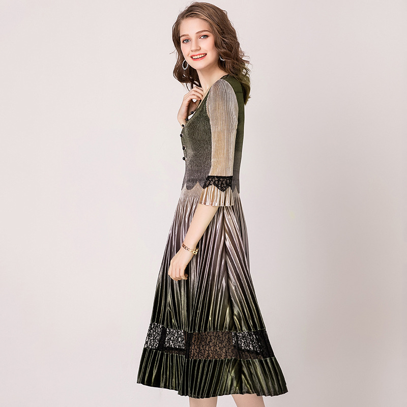 Ice Silk Pleated Dress Gradual Color Spring And Autumn Velvet Women's Long Dress