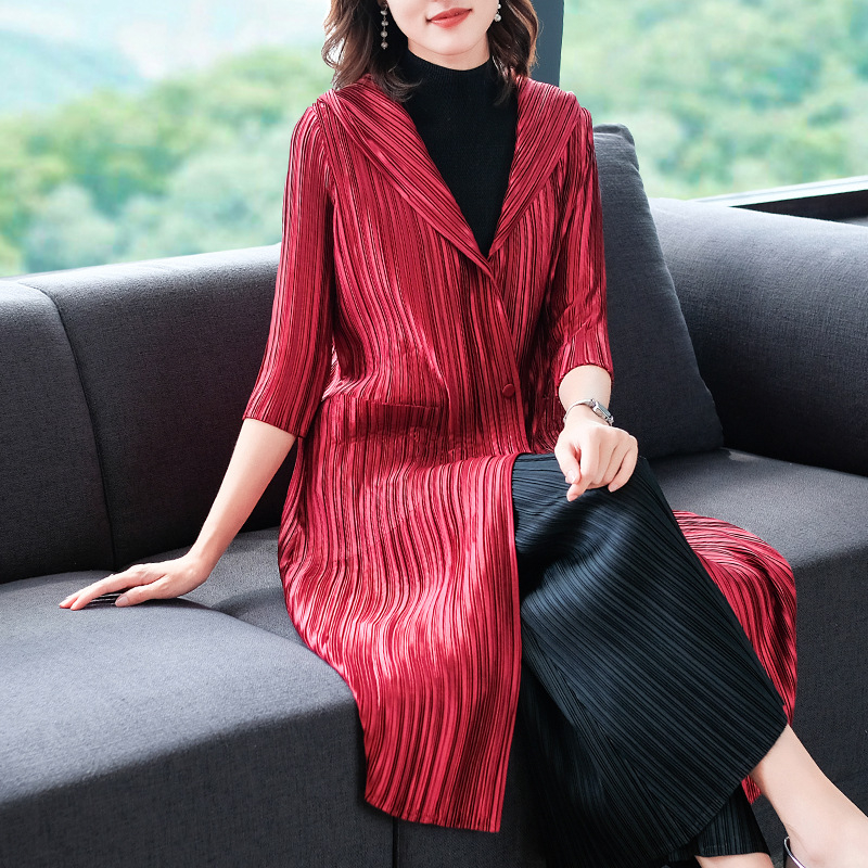 Women Autumn Pleated Plain-coloured Turtleneck Cap Pleated Seven-sleeve Jacket Fashionable Single-row Button Windbreaker