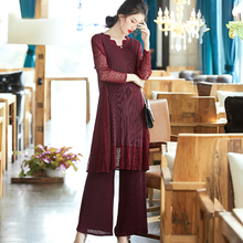 Early Spring 2020 New Fashion Fold Suit Long Sleeve Large T-shirt Top Loose Large Leg Pants Pleated Clothing Set