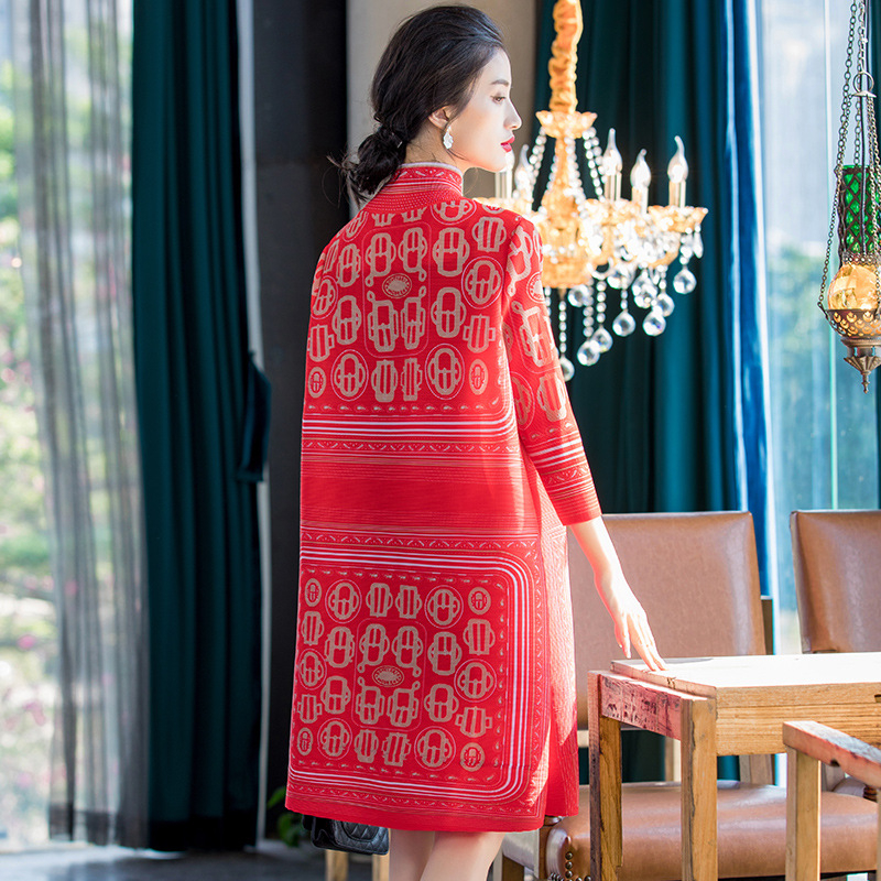 Fashionable High Collar Printed Dress 2020 Spring New Women's Loose Large Pleated Mother's A-line Dress