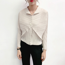 Aututmn Women Pleated Jacket Fashion New Popular Tidal Loose Coat